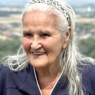 pohrebnictvo, pohrebnictvo schottert, pohrebnictvo hlohovec, pohrebna sluzba, pohrebna sluzba schottert, pohrebna sluzba hlohovec, pohrebne sluzby, funerio