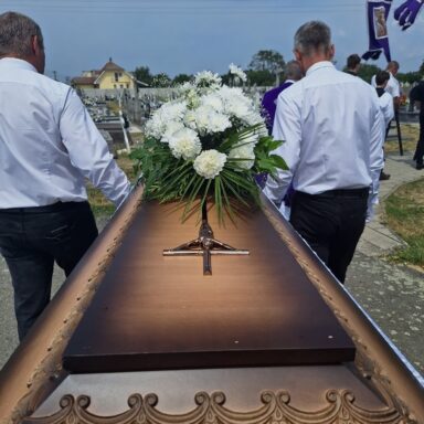 Pohrebná služba PIETA​ 018